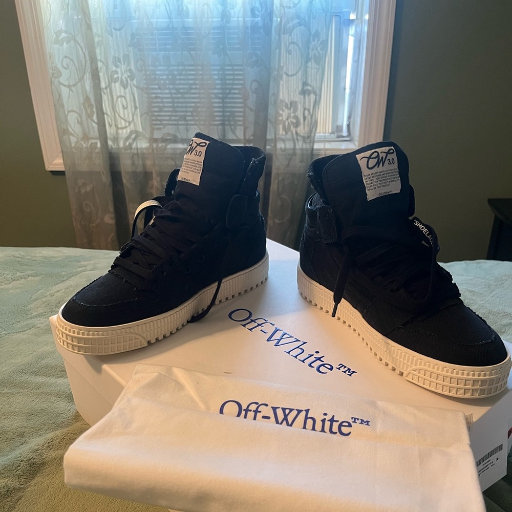 Off-White Black and White Sneakers with Chunky Design and Textured Soles